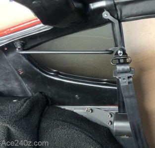 240z Seat Belts